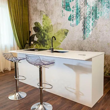 Lion Relais De Charme Apartment Verona