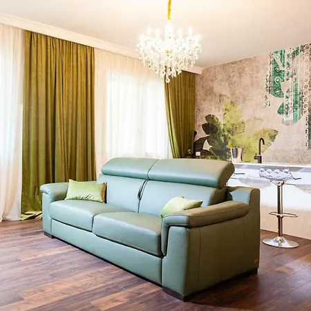 Lion Relais De Charme Apartment